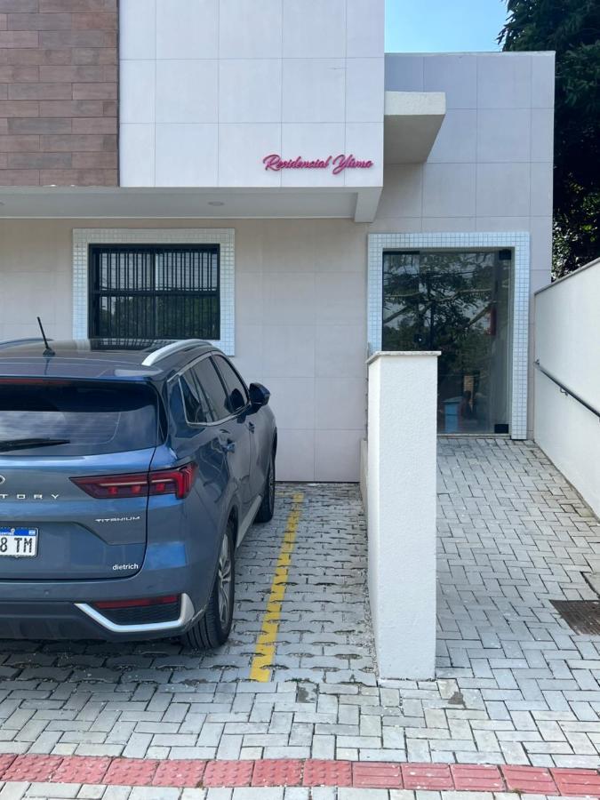 Residencial Yuema Lägenhet Bombinhas Exteriör bild